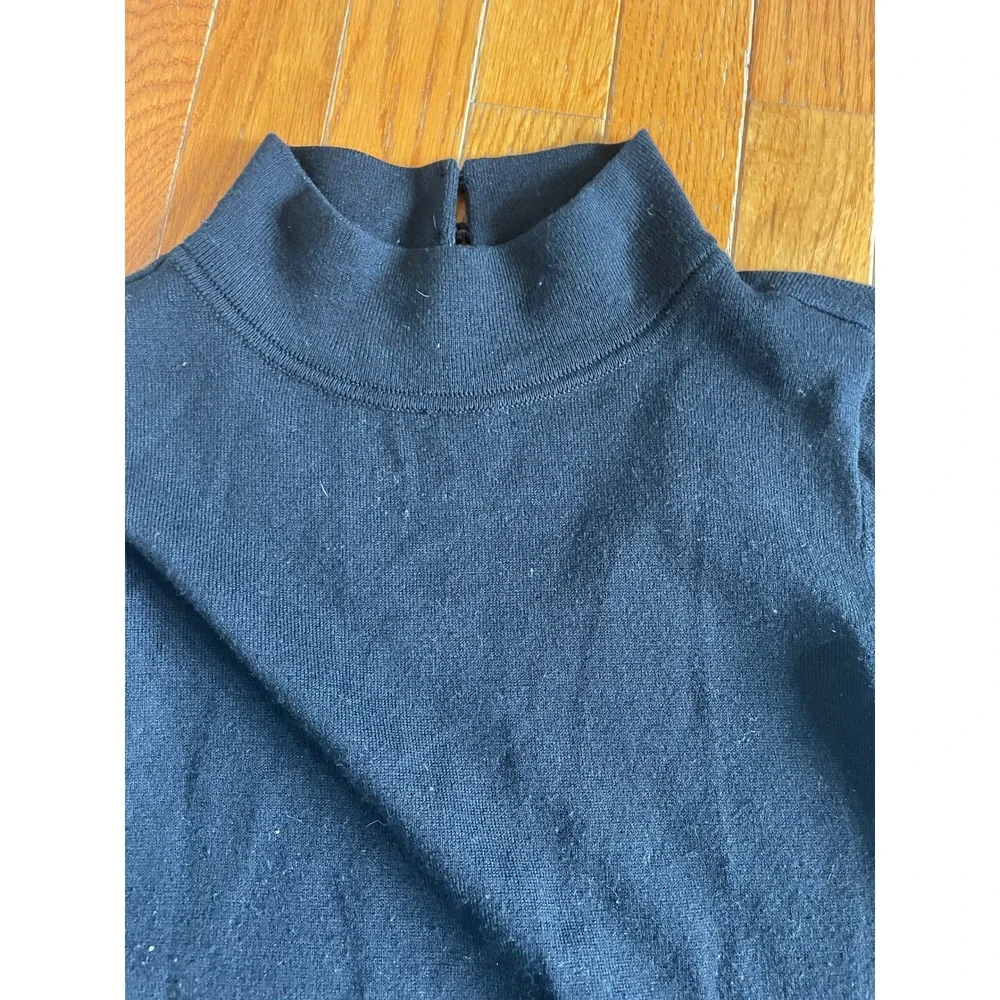 LOFT Sweater‎ Womens Small Black Wool Viscose Nylon Blend Turtleneck Open Back